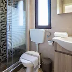 Chriselen Hotel 2*