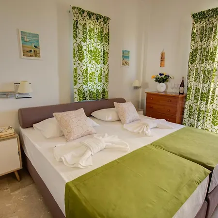 Chriselen Hotel 2*
