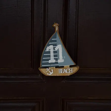 Отель Chriselen