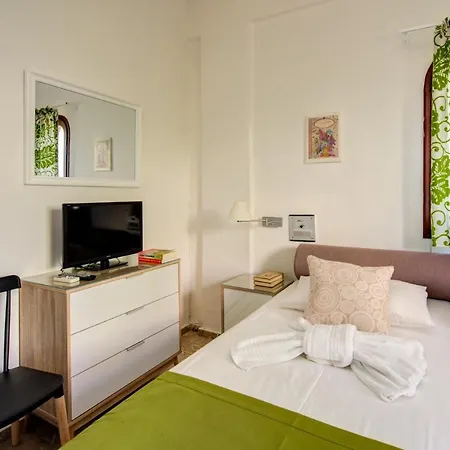Chriselen Hotel Eleonas